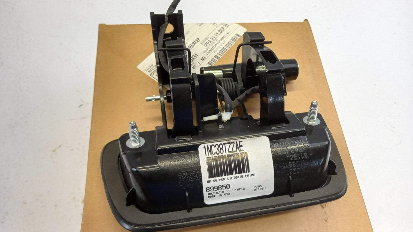 Original JEEP Grand Cherokee 2010-2021 Heckklappengriff K1NC38TZZAE