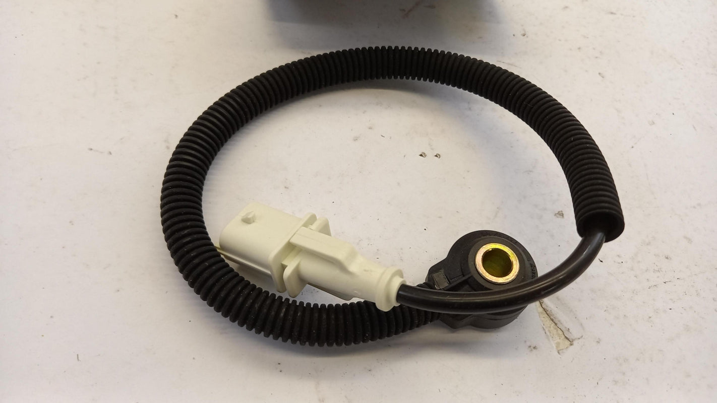 Original OE FIAT Klopfsensor 60662823