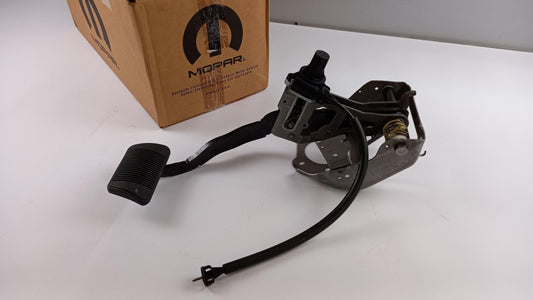 Original CHRYSLER 300 DODGE Charger 12-18 Bremspedal K04779687AM