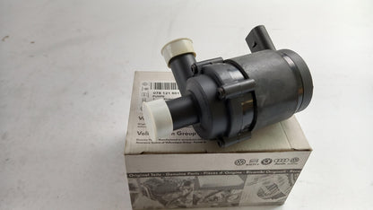 Original OE Volkswagen Zusätzliche Wasserpumpe 078121601A