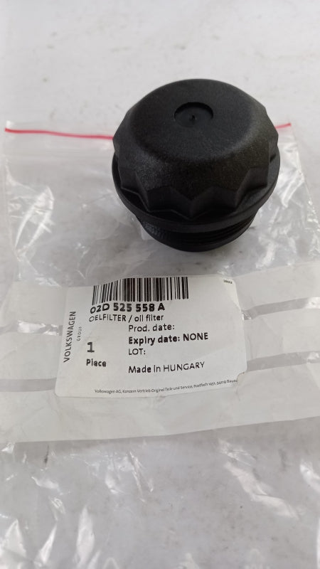 Original VW Golf IV Bora AUDI A3 TT Ölfilter 02D525558A