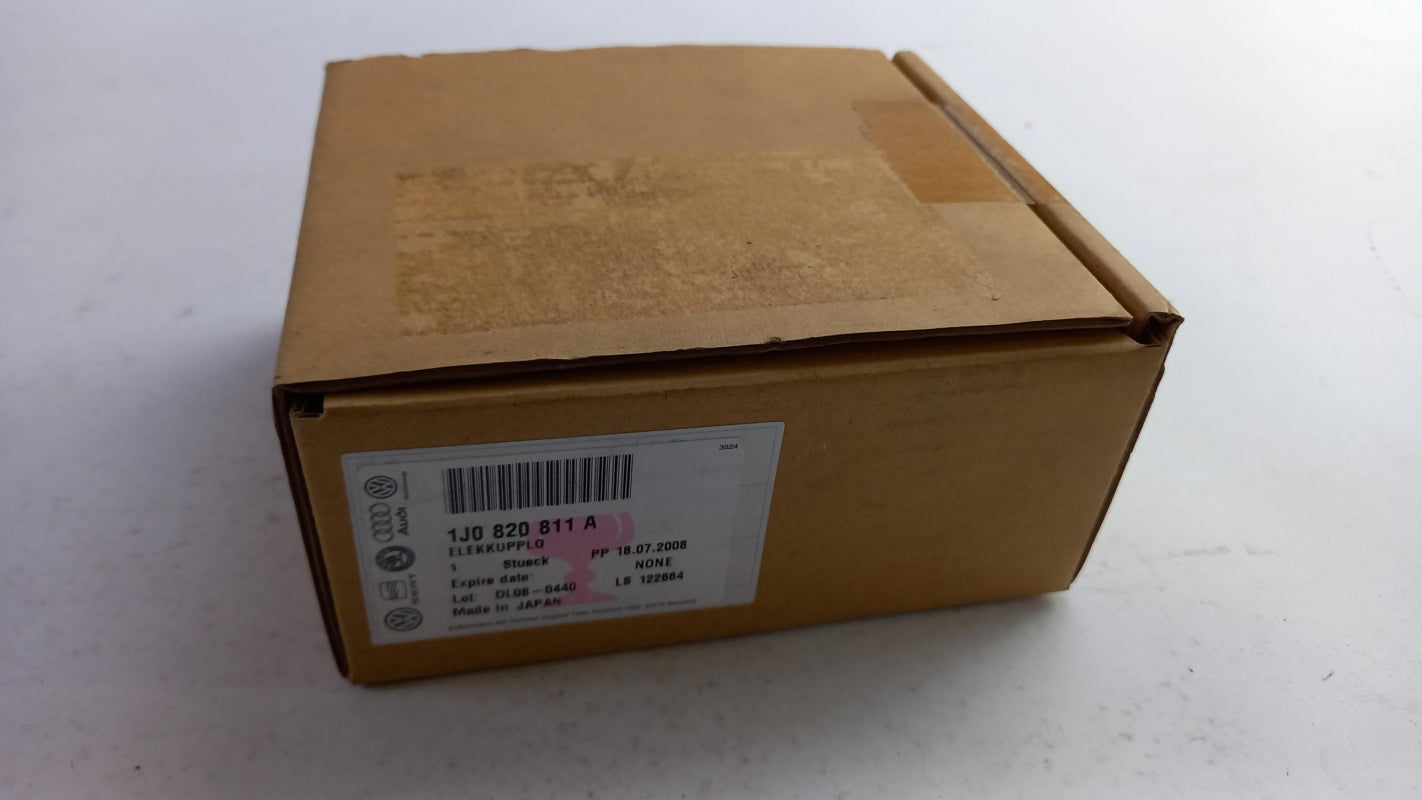 Original OE Volkswagen Klimakompressor 1J0820811A