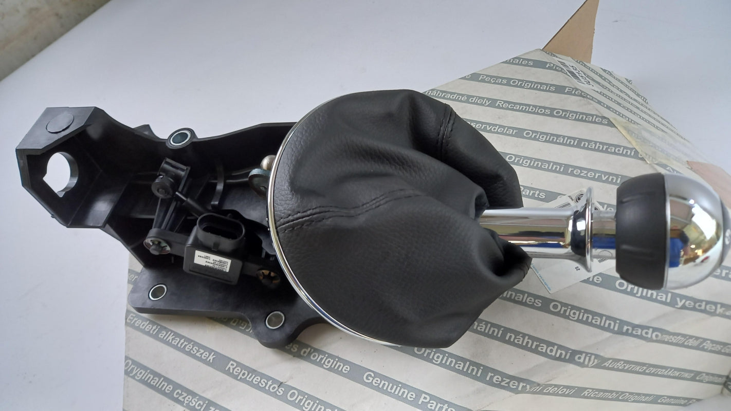 Original FIAT 500 07-12 Schalthebel Schaltmechanismus 55344793