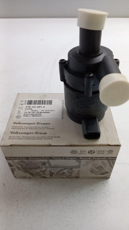Original OE Volkswagen Zusätzliche Wasserpumpe 078121601A