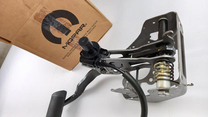 Original OE FIAT Bremspedal K04779687AM