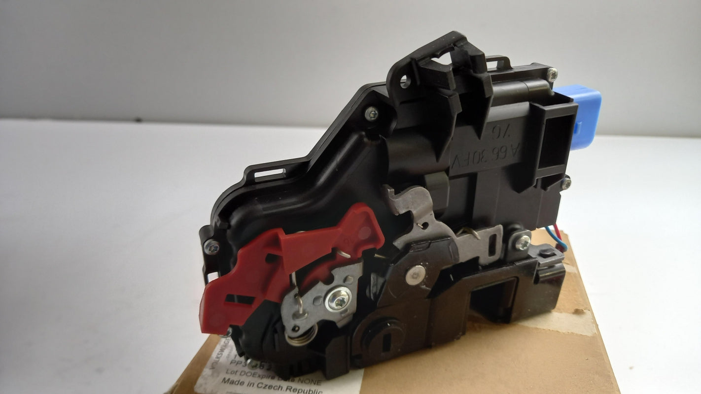 Original AUDI A8/S8 4E 2004-2007 Türschloss hinten links 4E0839015