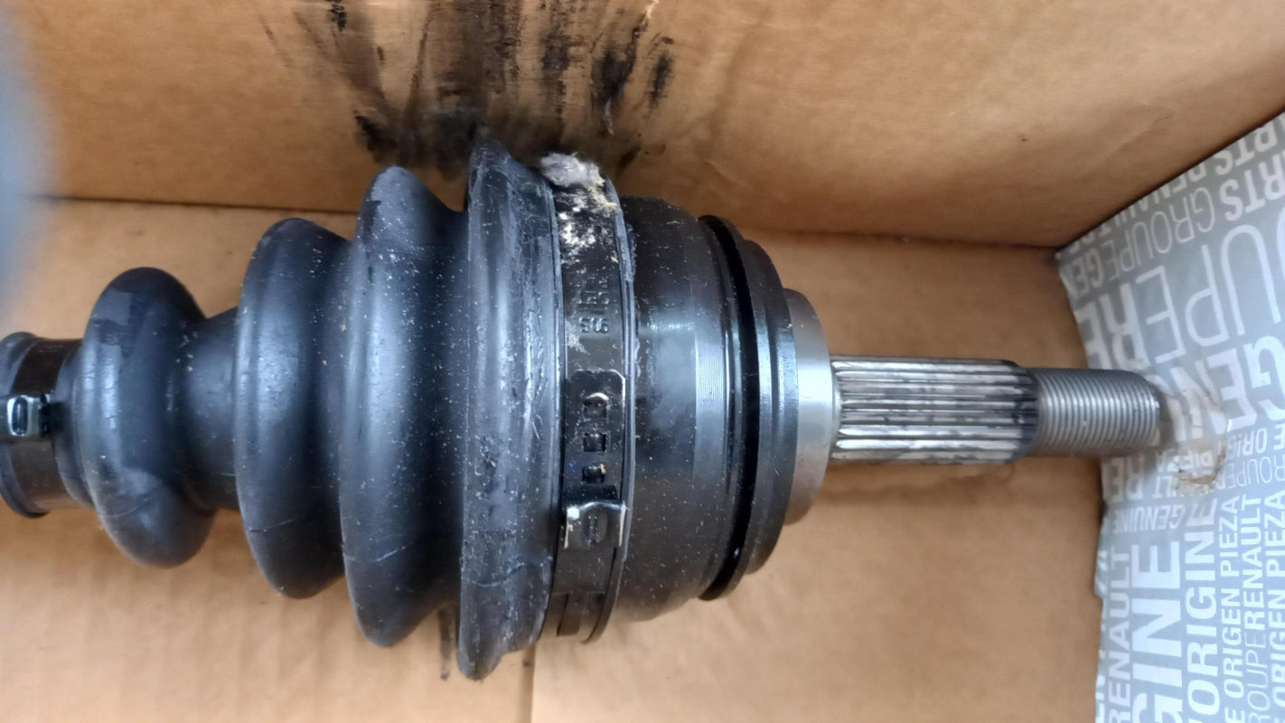 Original OE RENAULT Antriebswelle 7711497477