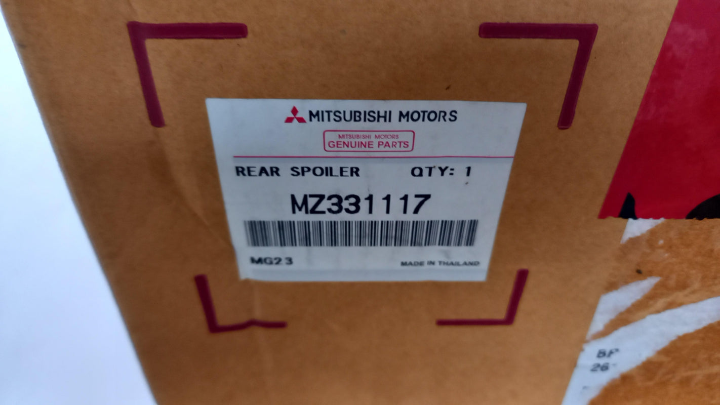 Original MITSUBISHI Space Star A00 Dachspoiler M09 Sunrise Orange MZ331117