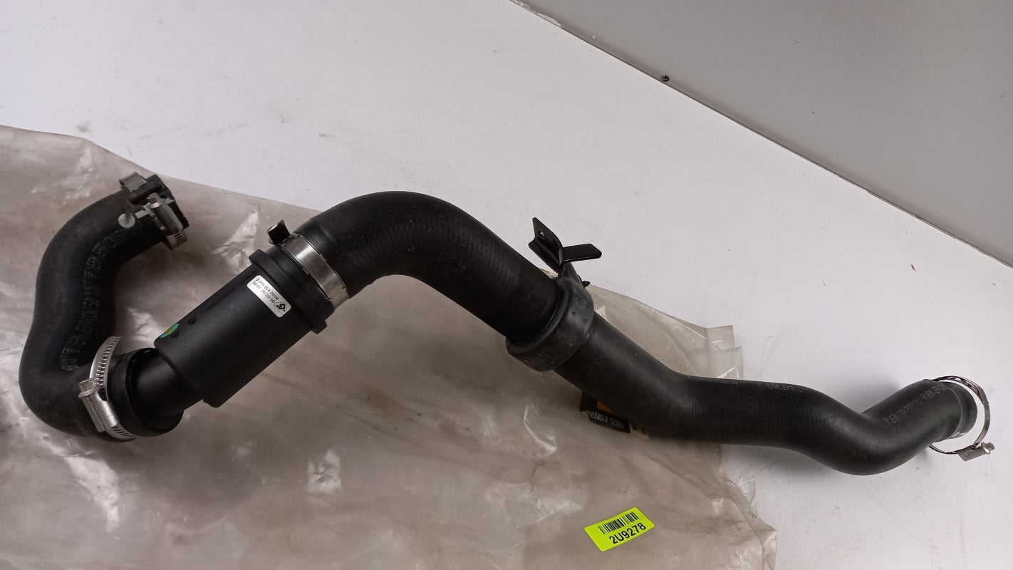 Original RENAULT DACIA Sandero Logan 1.5 dCi Ladeluftschlauch 8200459060