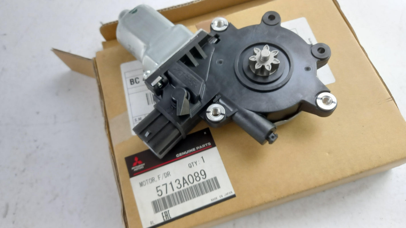 Original MITSUBISHI I-MIEV Lancer Fensterhebermotor vorne links 5713A089