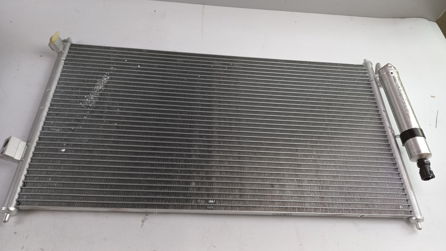 Original NISSAN X-Trail T30 Klimakondensator 921009H31A