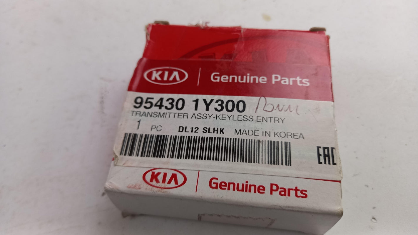 Original OE HYUNDAI/KIA 954301Y300