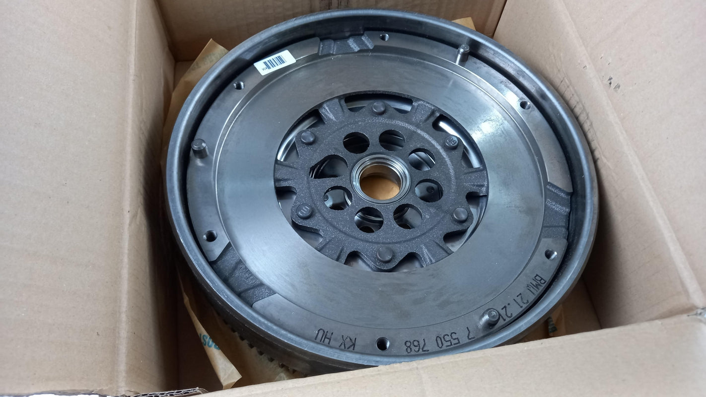 Original BMW 3' E46 Schwungrad 21207550768