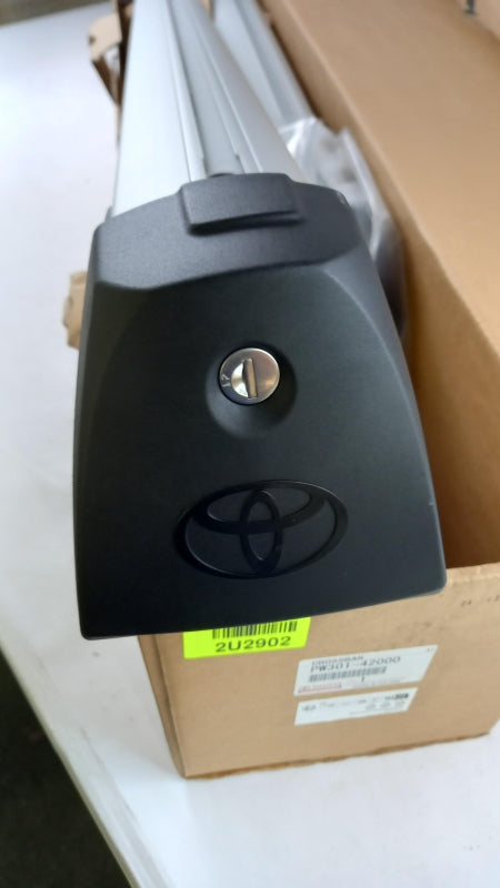 Original TOYOTA RAV4 2018- Dachträger Grundträger PW30142000