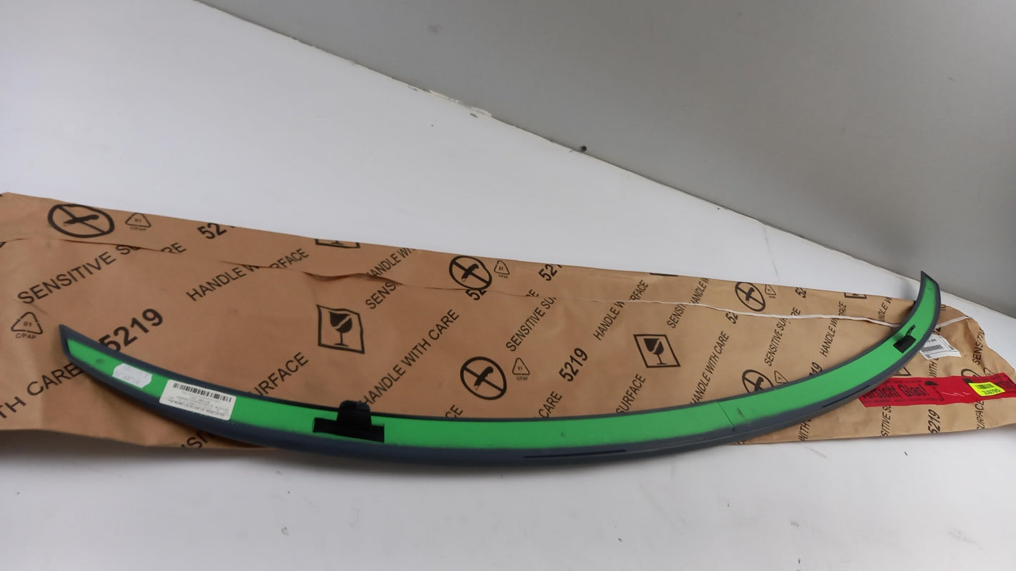 Original BMW  i4 G26 G26E Spoiler hinten 51625A12205