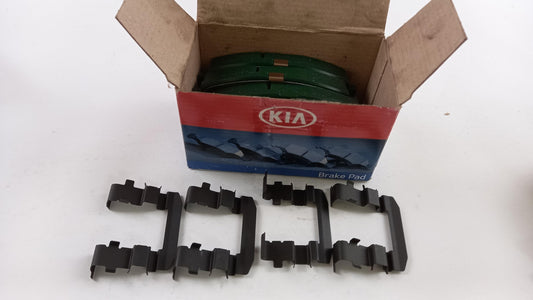 Original HYUNDAI I30 Bremsbeläge vorne 581011HA10