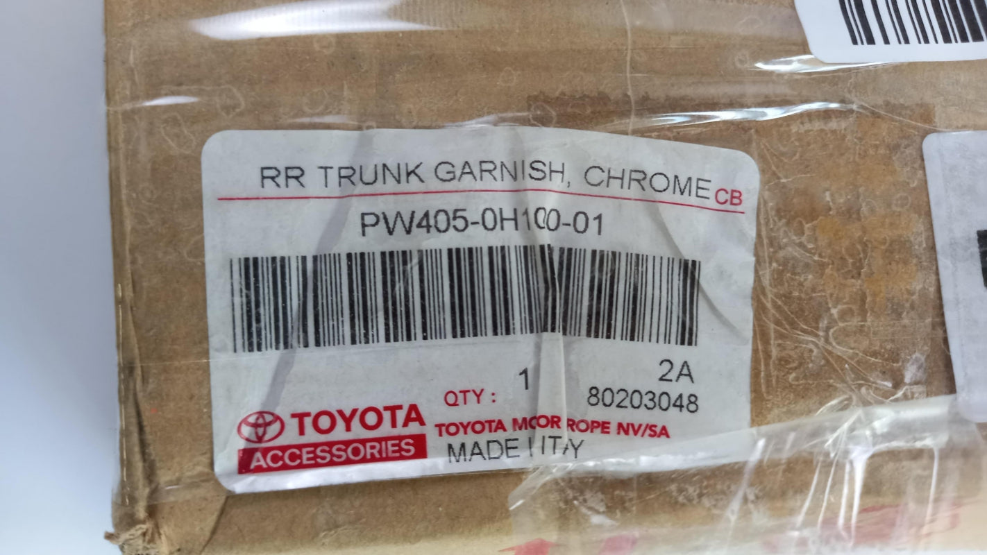 Original OE TOYOTA Heckklappe Zierleiste PW4050H10001