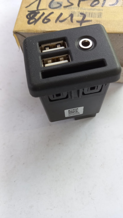 Original OE OPEL USB/AUX Buchse 22875066