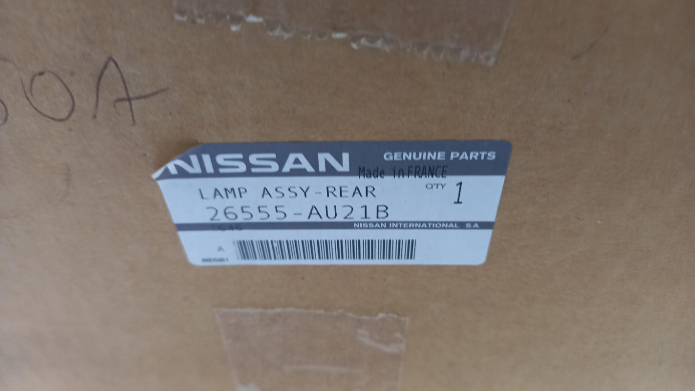 Original OE NISSAN Heckleuchte 26555AU21B