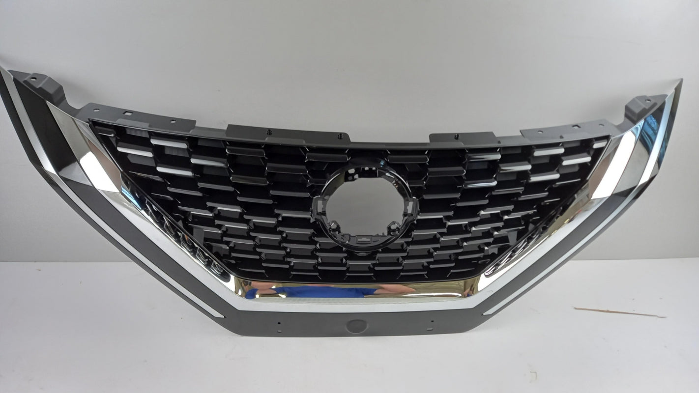 Original NISSAN Qashqai J12 Kühlergrill Kühlergitter 623106UA1A