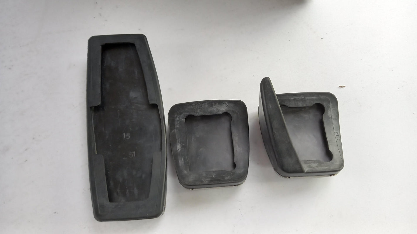 Original OPEL Astra-K 2016 - 2019 Pedalauflagen Satz 39042385