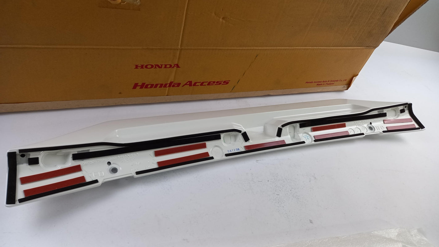 Original HONDA Jazz Heckspoiler Weiß 08F02TF0610B