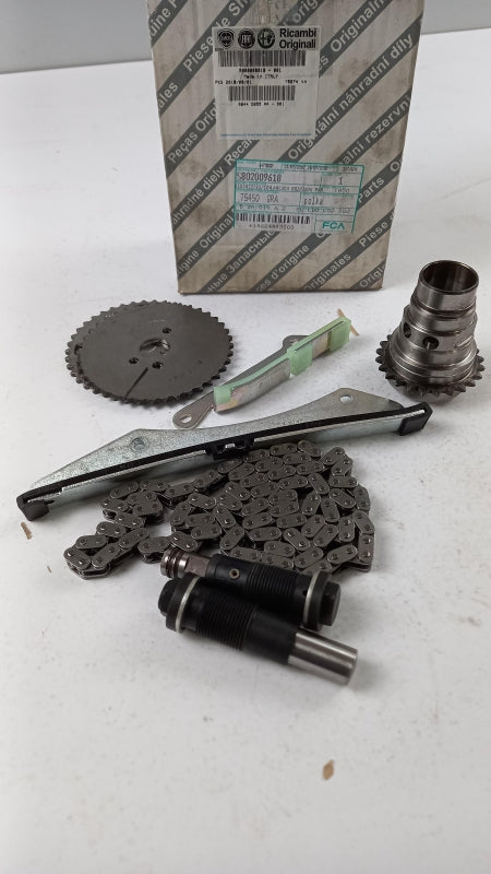 Original OE FIAT Steuerkettensatz 5802009618