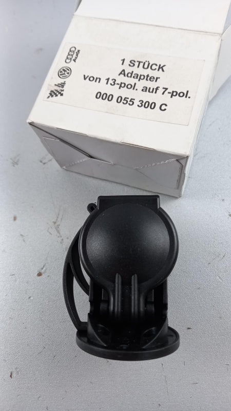 Original OE Volkswagen Anhängerkupplung Steckdose 000055300C