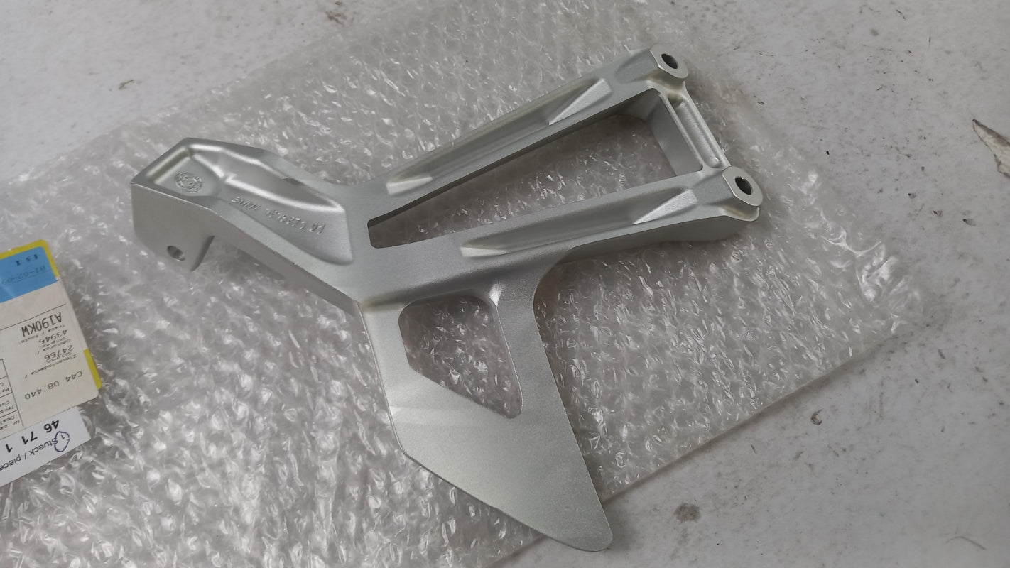 Original BMW F750GS F800GS F900GS Fußrastenhalter hinten rechts 46711613671