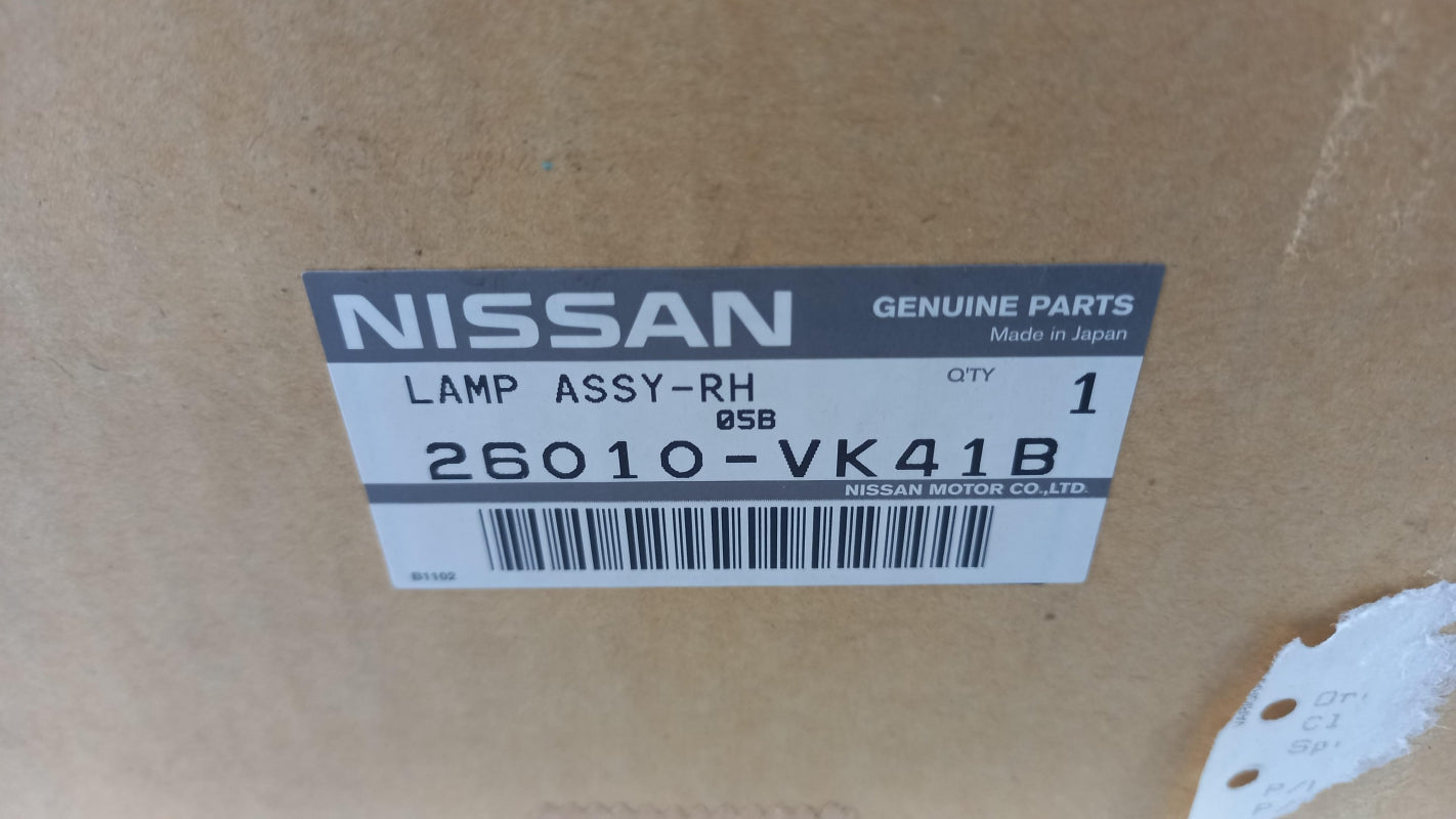 Original OE NISSAN Scheinwerfer 26010VK41B