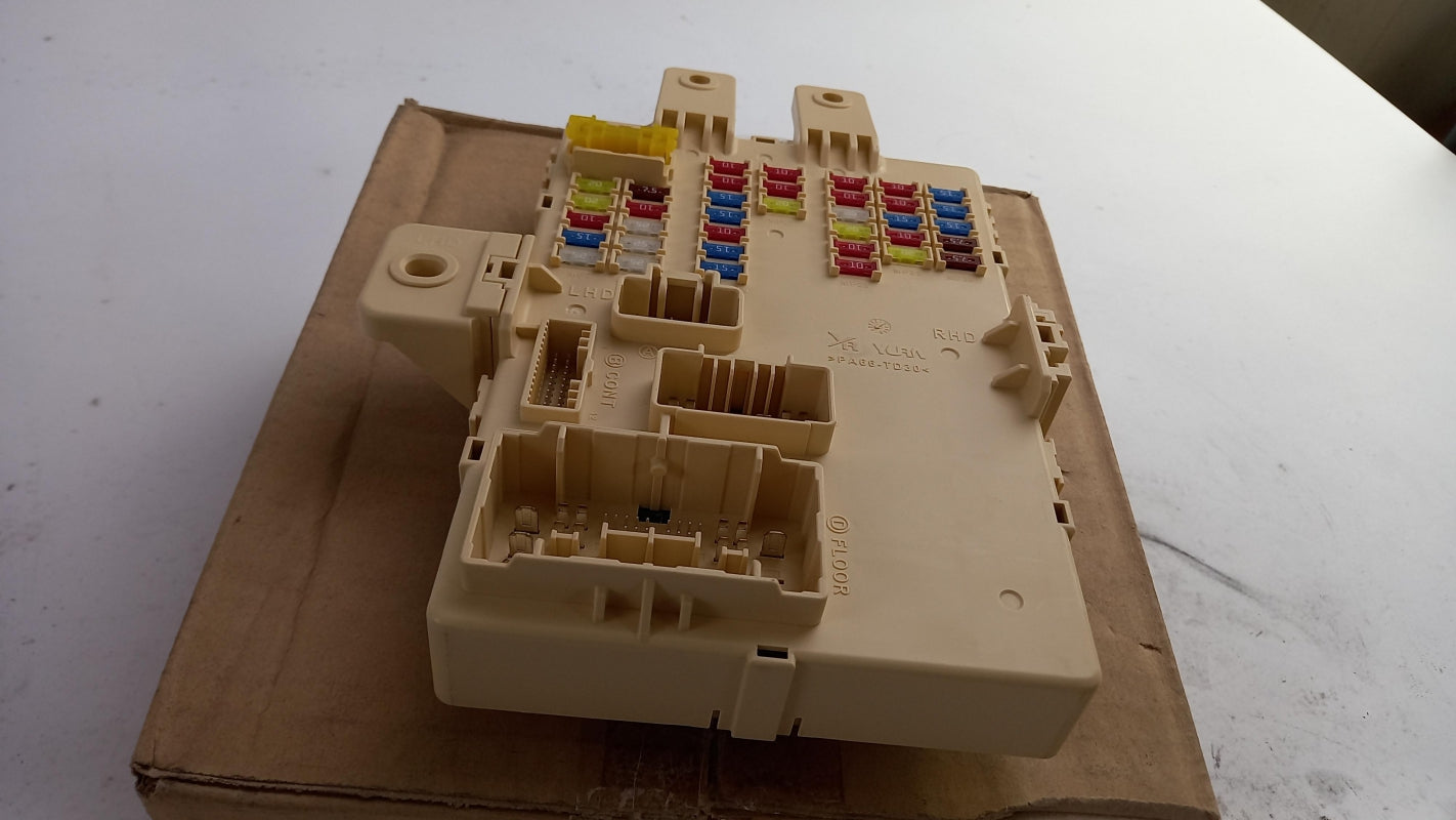 Original KIA Sportage <2015 Sicherungskasten 919503W033