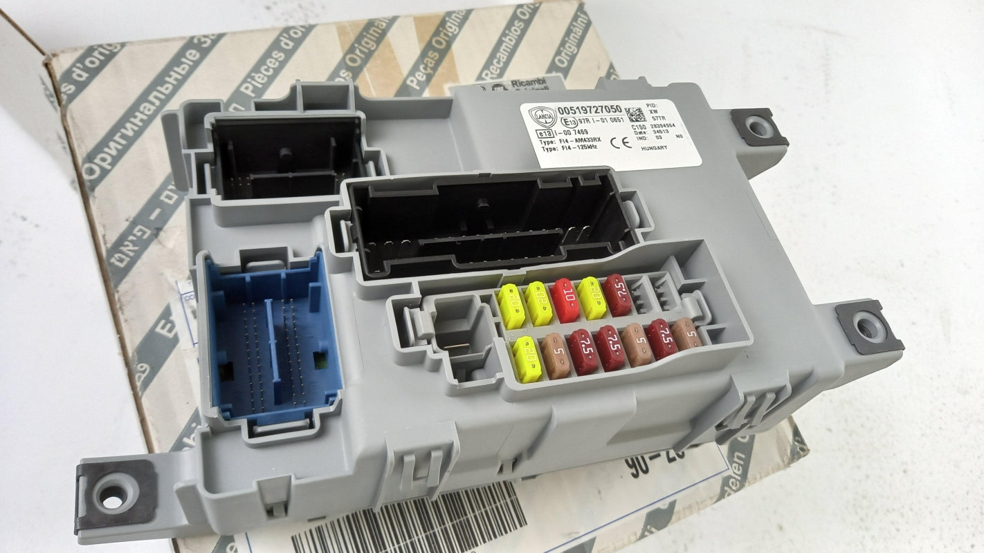 Original LANCIA Ypsilon 2011- Sicherungskasten Karosseriesteuergerät 51972705