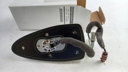 Original NISSAN Micra K14 Antenne mit DAB Solid White KE2805FABB