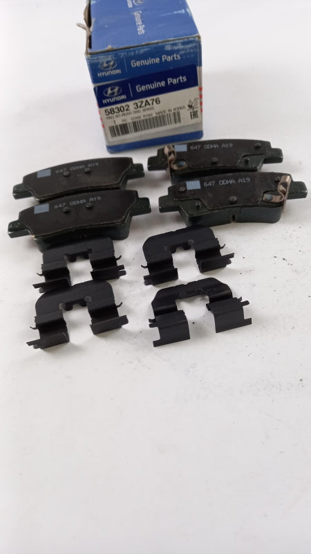 Original HYUNDAI I40 DF Bremsbeläge Hinten 583023ZA76