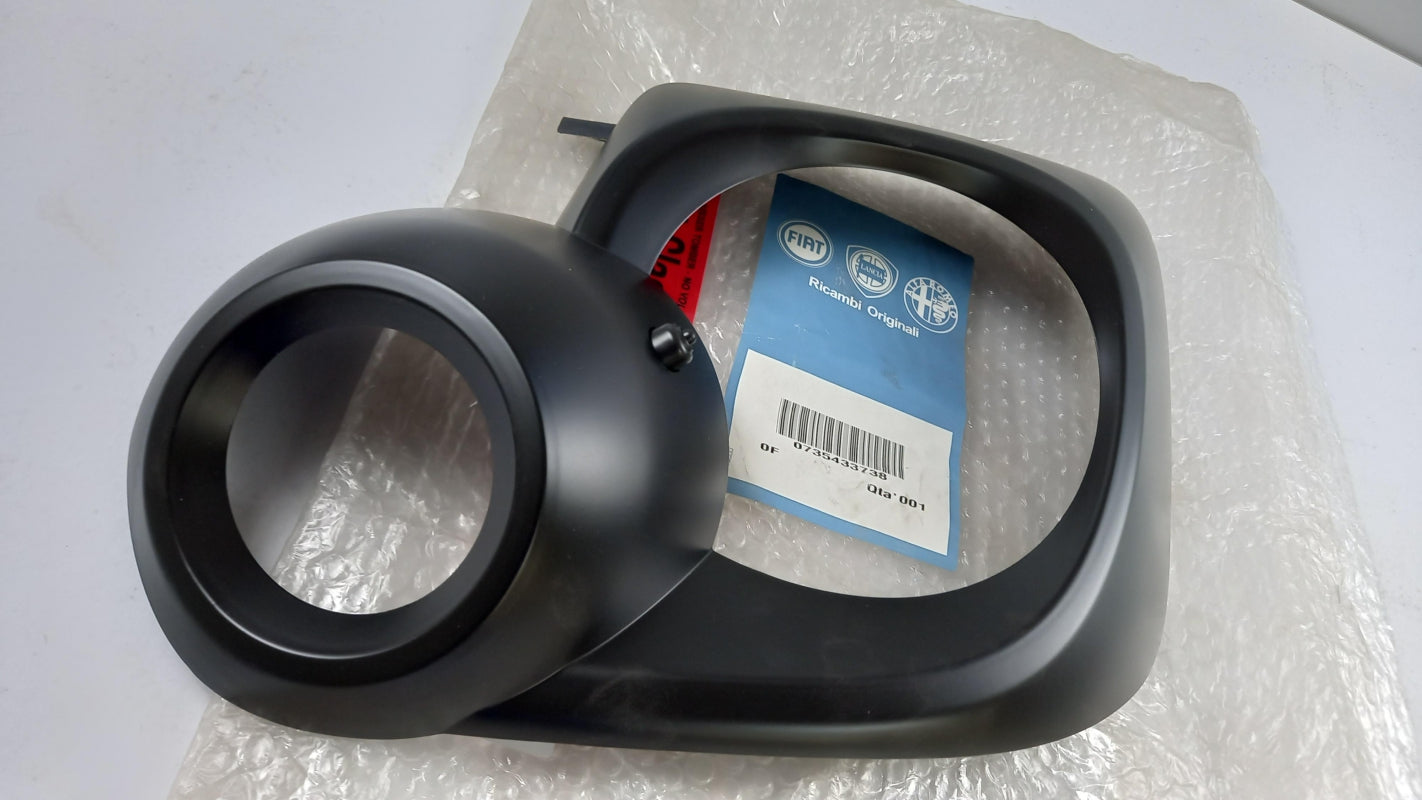 Original FIAT Panda Cross 4x4 03-09 Hauptscheinwerfer Rahmen links 735433738