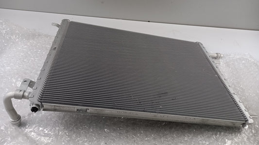Original OE LAND ROVER Wasserkühler LR133030