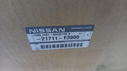 Original OE NISSAN Kühlmittelbehälter 21711F3900