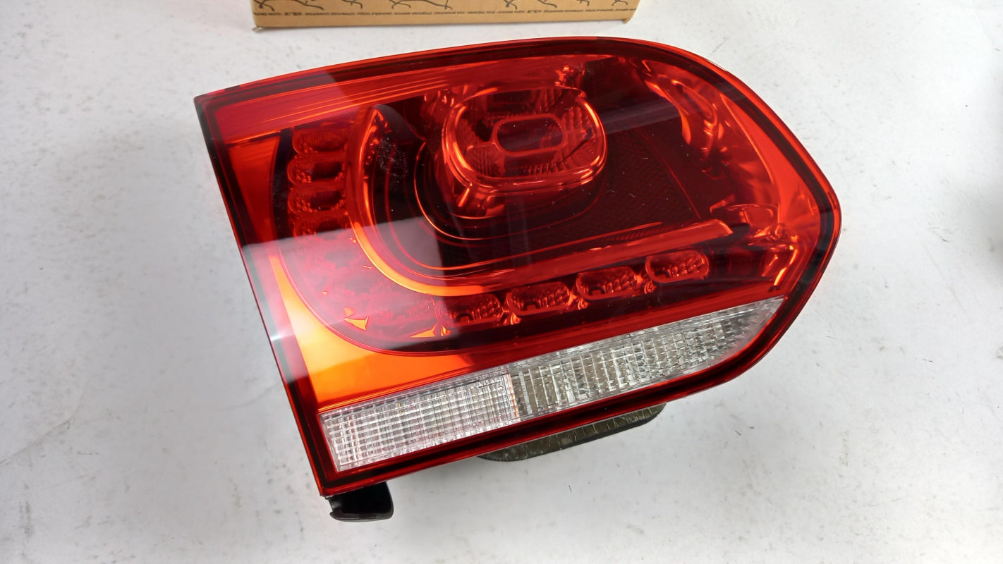 Original OE Volkswagen Heckleuchte 5K0945093AF