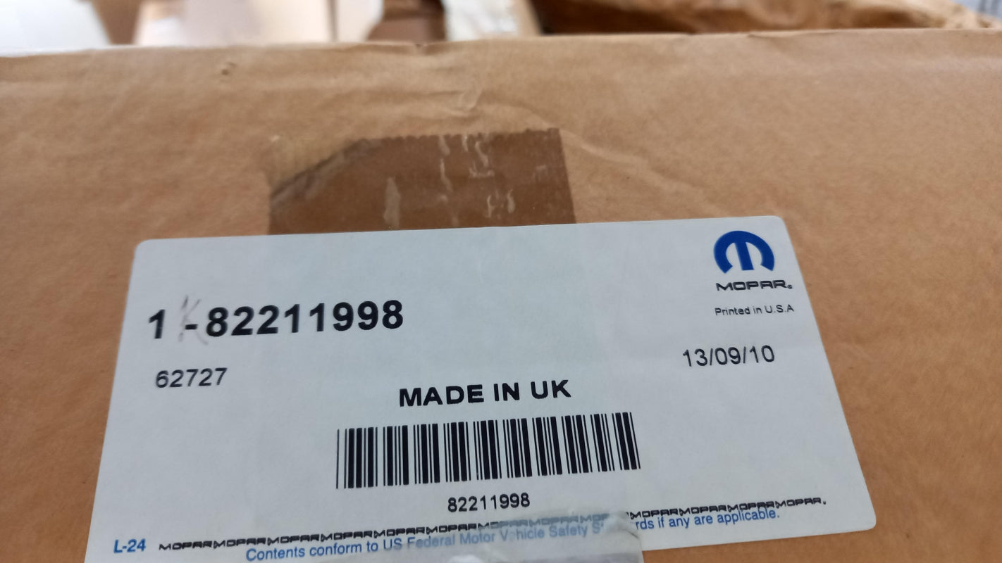 Original FIAT Freemont DODGE Journey Kofferraumgitter Hundegitter K82211998