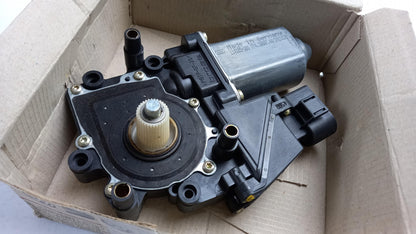 Original AUDI A6 S6 RS6 4B Fensterhebermotor hinten rechts 4B0959802B