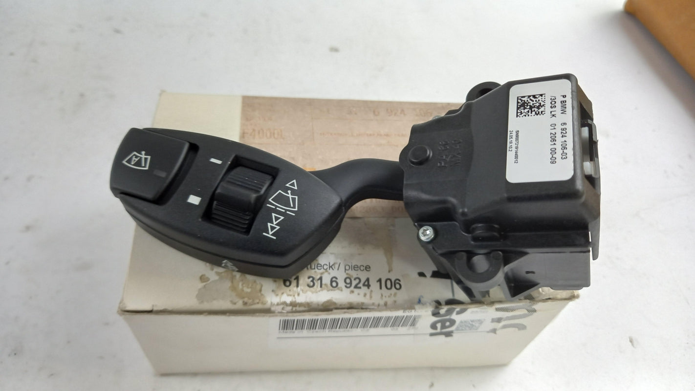 Original BMW 5er E60 6er E63 E64 Scheibenwischerschalter 61316924106