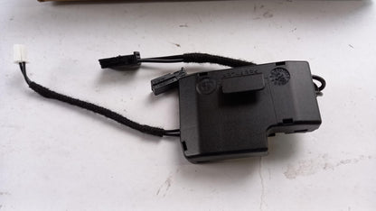 Original BMW 3er 5er-8er X3-X6 Lenkradelektronik Steuergerät 61317857776