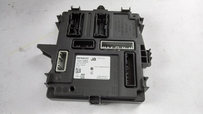 Original RENAULT Zoe Clio V Steuergerät 284B27538R