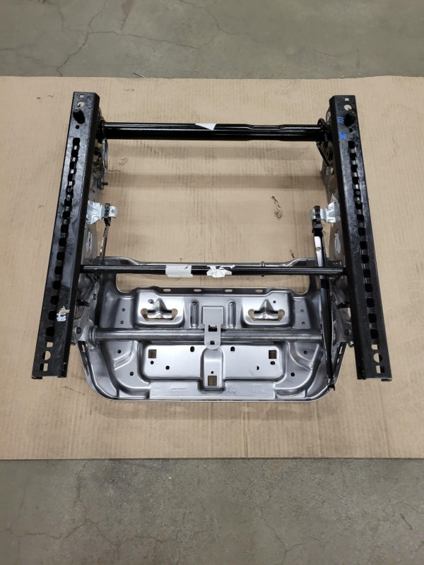 Original FORD Sitzschiene vorne links 2688454