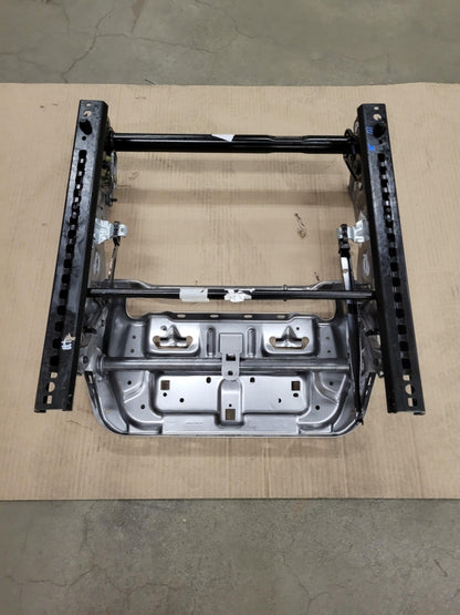 Original FORD Sitzschiene vorne links 2688454