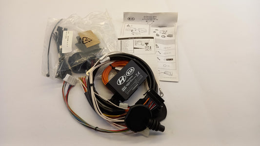 Original KIA Ceed 18-19 Anhängerkupplung E-Satz 13plg 1.4/1.6T-Gdi J7621ADE00PC