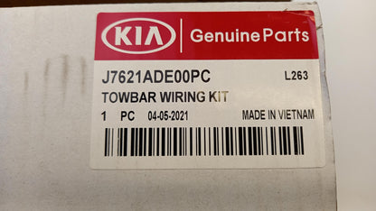 Original KIA Ceed 18-19 Anhängerkupplung E-Satz 13plg 1.4/1.6T-Gdi J7621ADE00PC