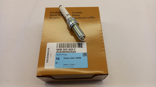 Original AUDI S4 RS4 S5 RS5 A6 A7 Q5 VW Touareg 3.0 TFSI Zündkerze 06M905606F