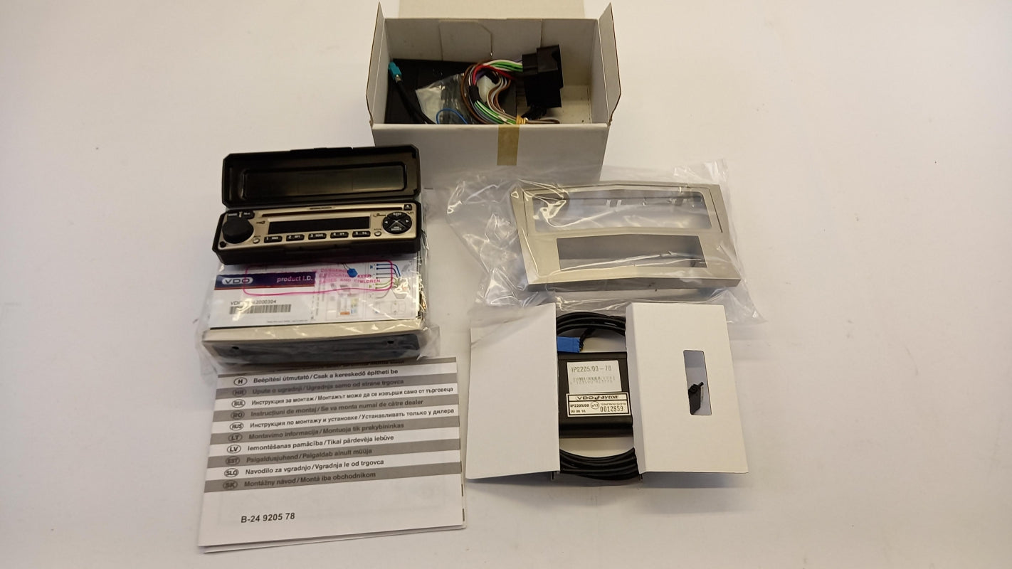 Original OPEL Corsa-D Multimedia Haupteinheit 93199435