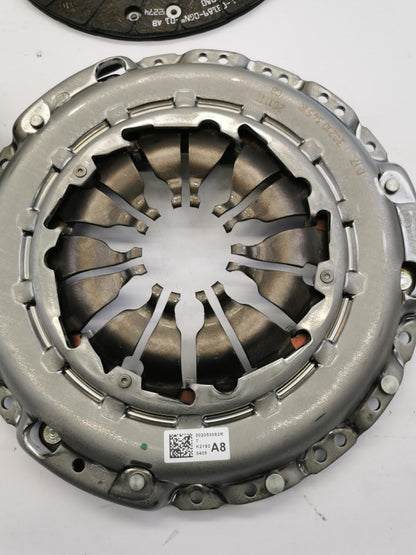 Original RENAULT Austral Captur II Kangoo III Kupplungssatz 302180079R